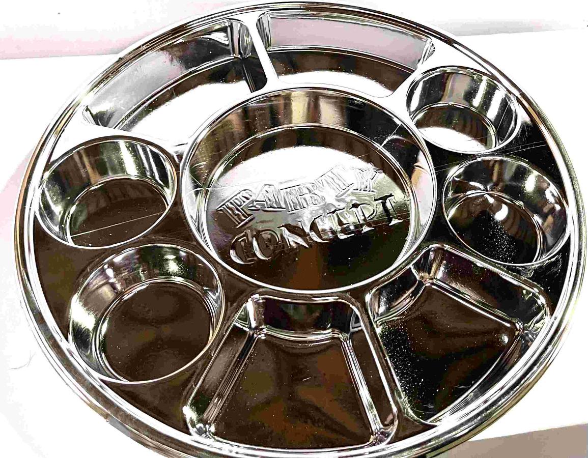 50 Pack Disposable 9 Compartment Silver Round Party Tray / Thali